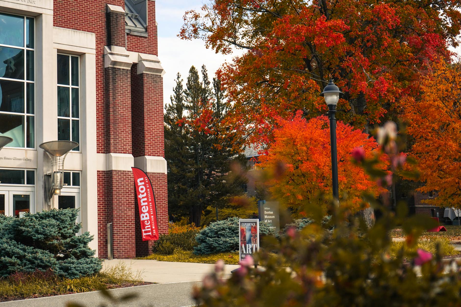 Image for Lamont Defies Trump, Tells ICE Agents to 'Go Home'